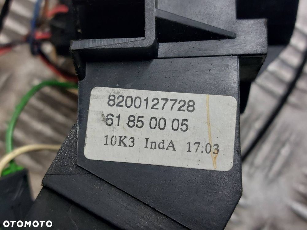 MANETKA PRZEŁĄCZNIK ZESPOLONY TAŚMA SCENIC II 61880052 8200127728 - 5