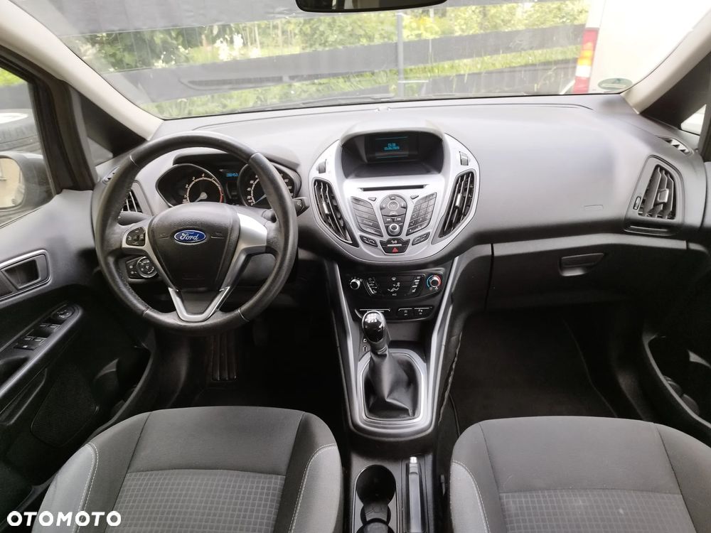 Ford B-MAX - 12