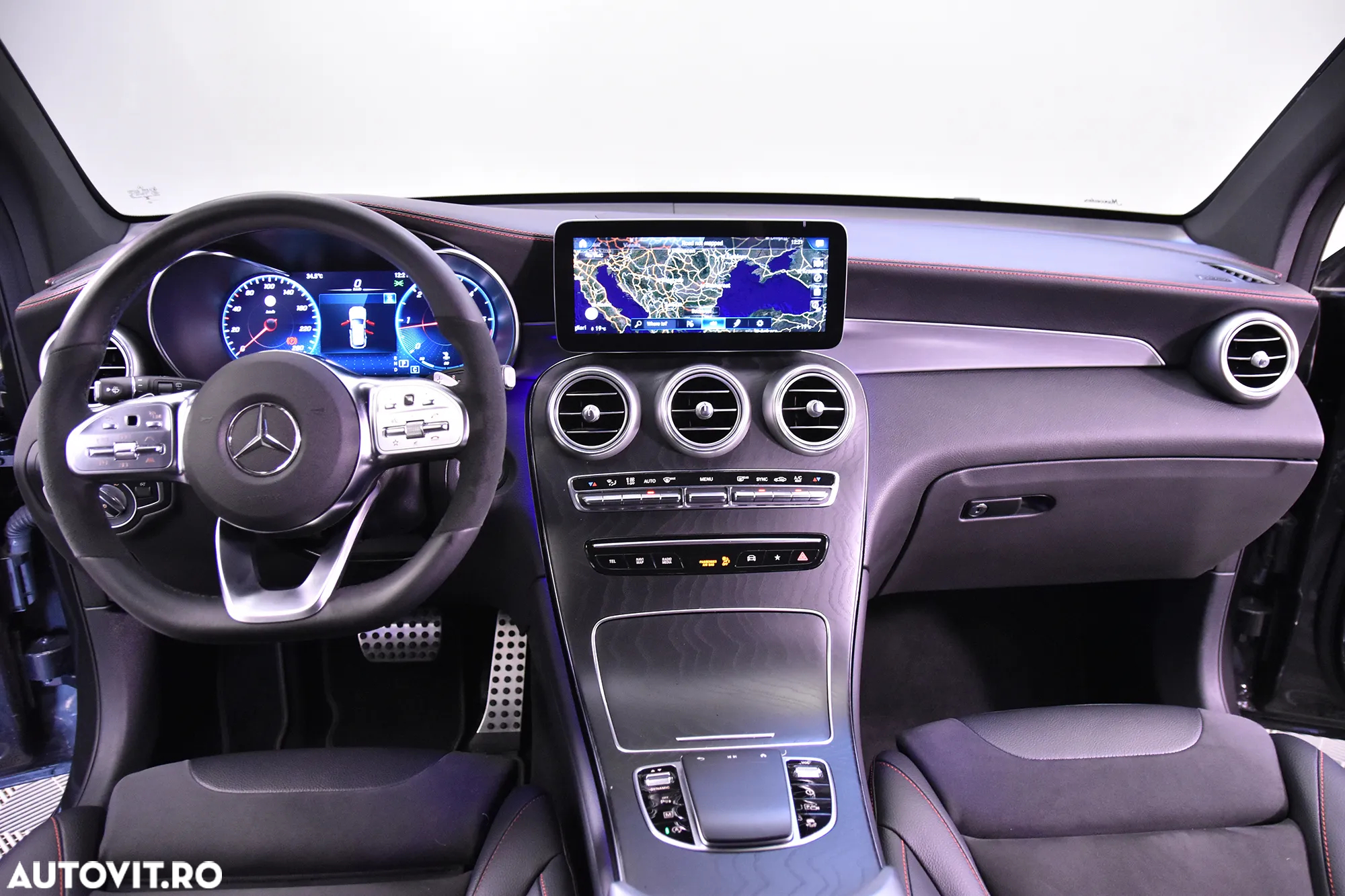 Mercedes-Benz GLC 220 d 4MATIC - 9