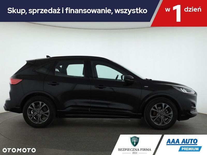 Ford Kuga - 8
