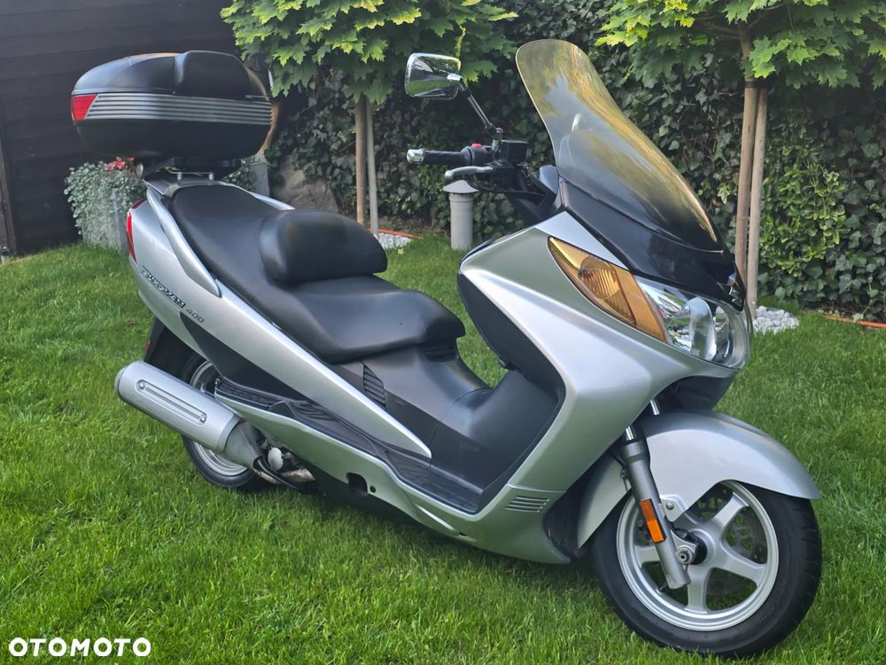 Suzuki Burgman - 1