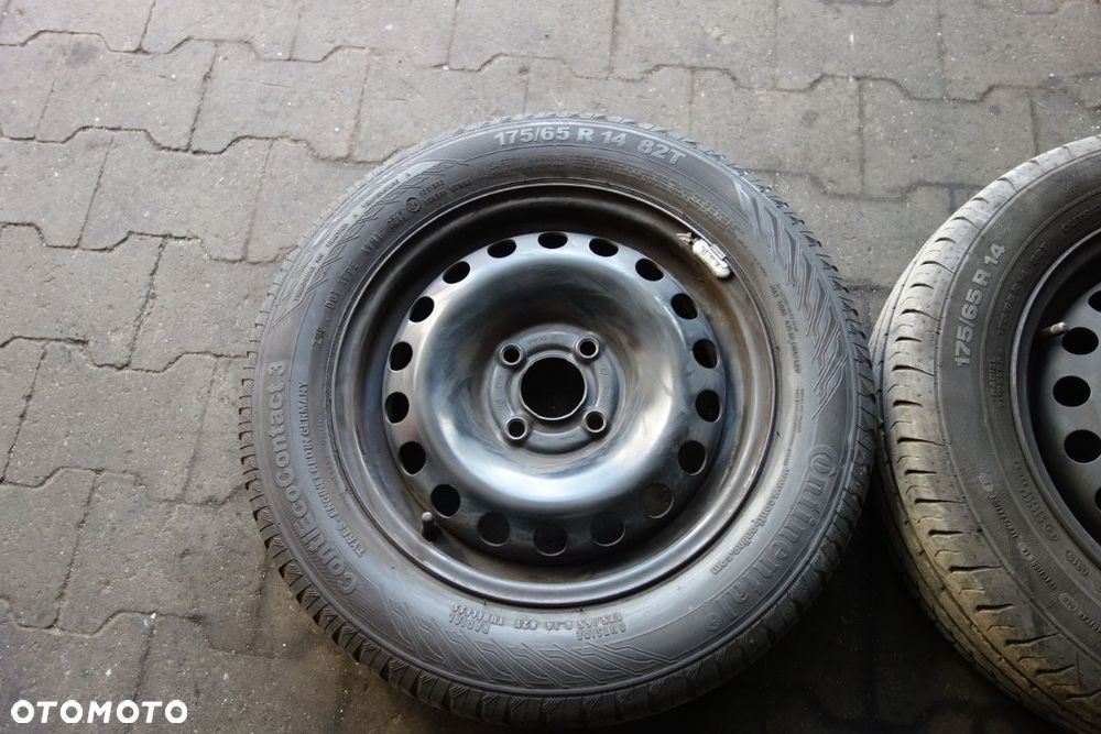 KOMPLET KÓŁ FELGI 175/65/14 ET35 VW UP CITIGO - 3