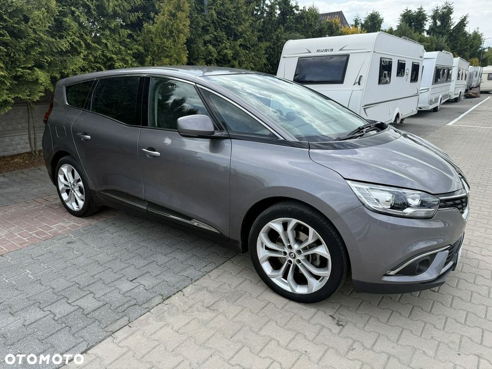 Renault Scenic - 1