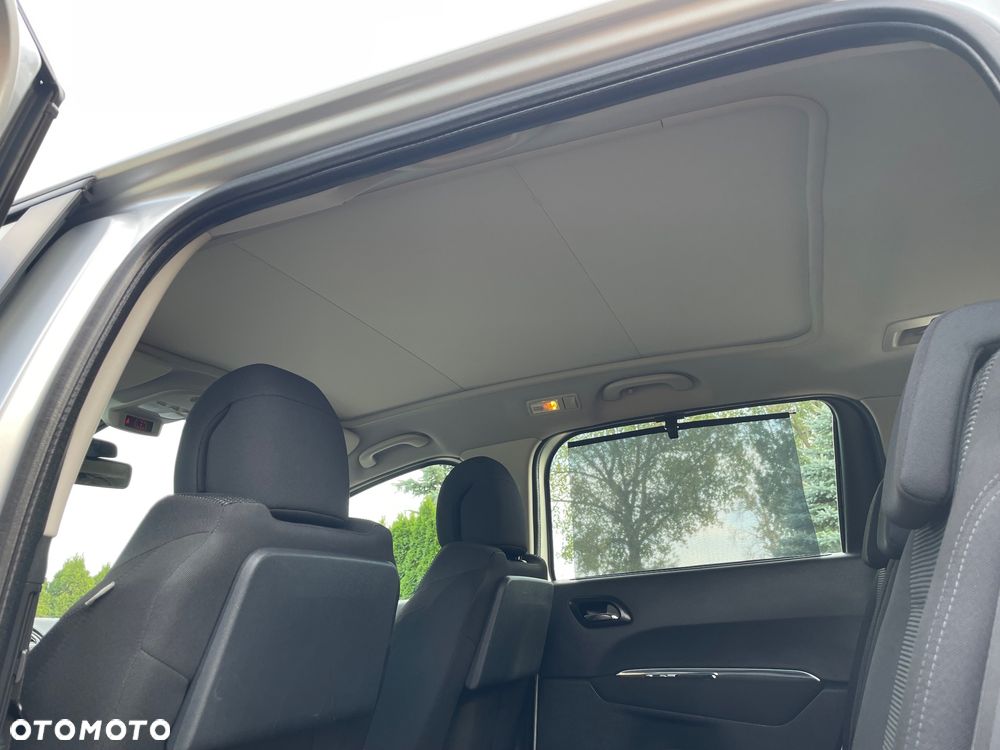 Peugeot 5008 - 22
