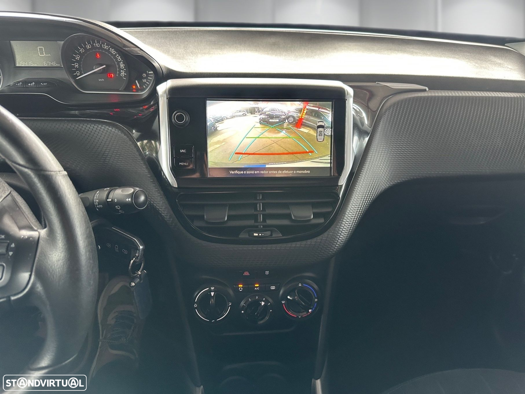 Peugeot 2008 1.6 BlueHDi Style - 8