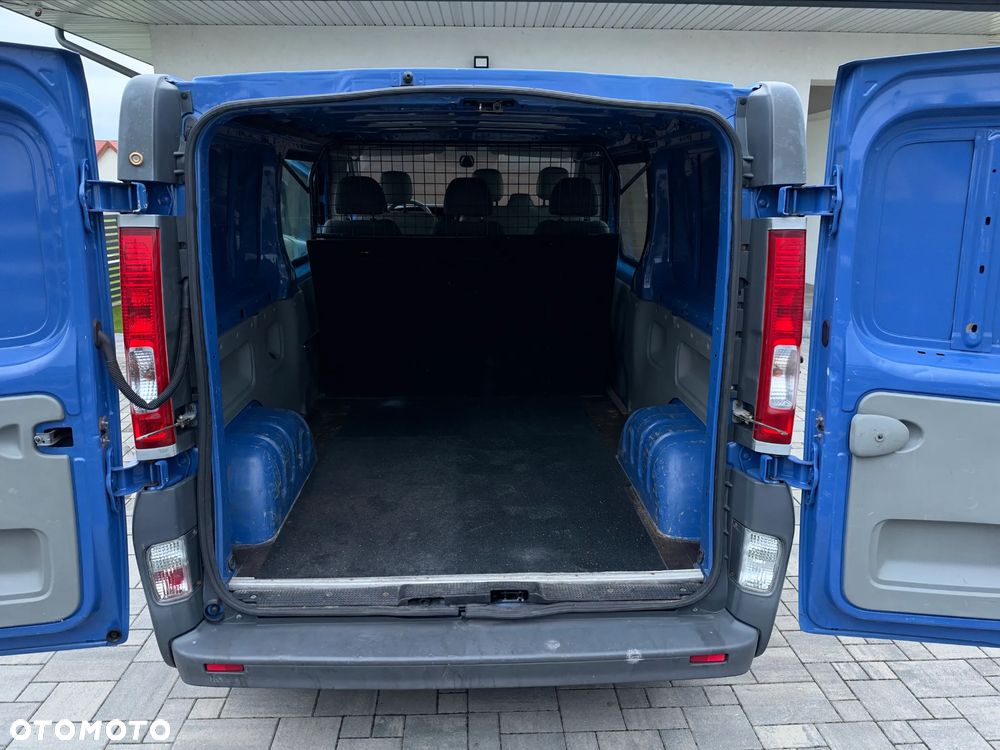 Renault Trafic - 28