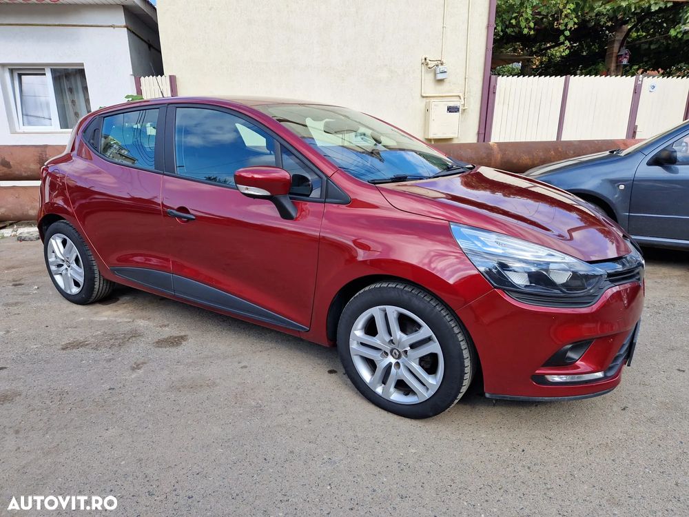 Renault Clio IV 1.2 Life Evo - 10