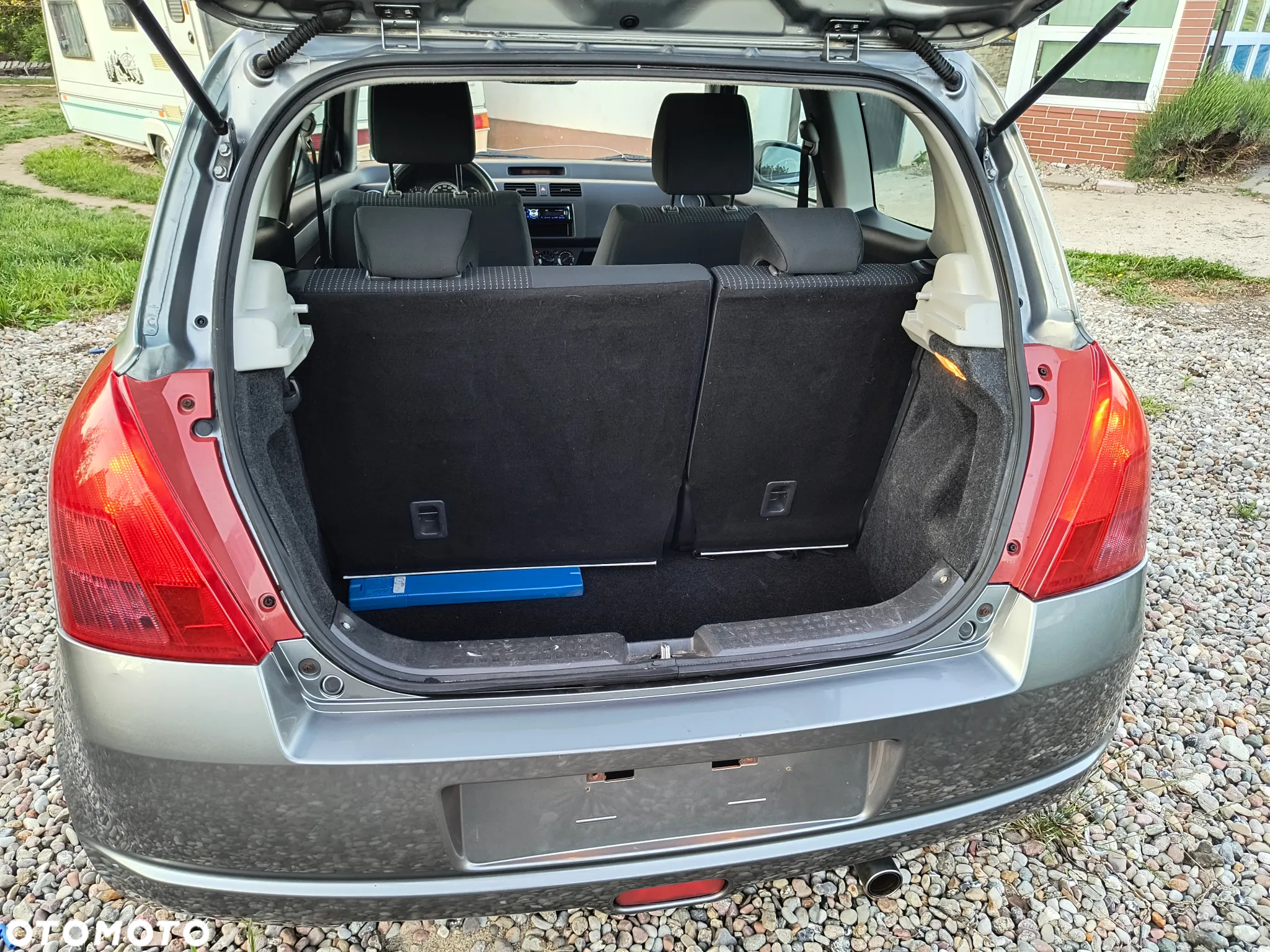 Suzuki Swift - 23