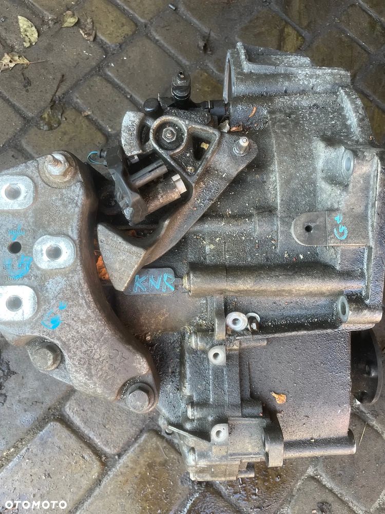 VW GOLF V PLUS 2.0 TDI SKRZYNIA BIEGÓW 6 KNR,HDV - 2