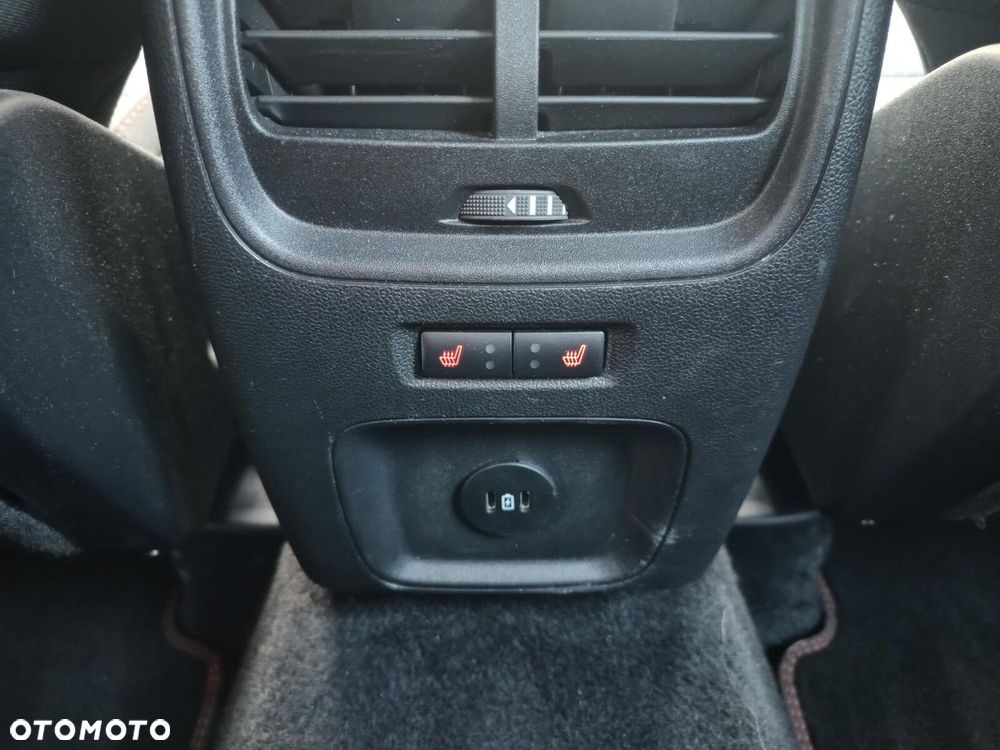 Ford Kuga 2.0 EcoBlue AWD ST-Line - 17