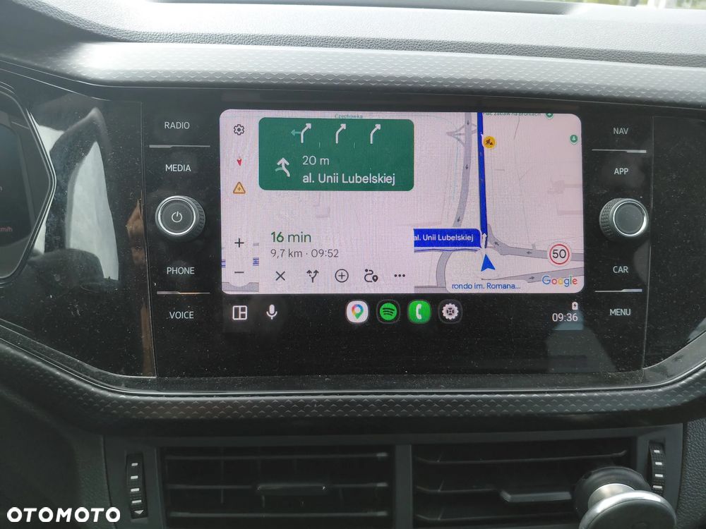 Volkswagen T-Cross - 12