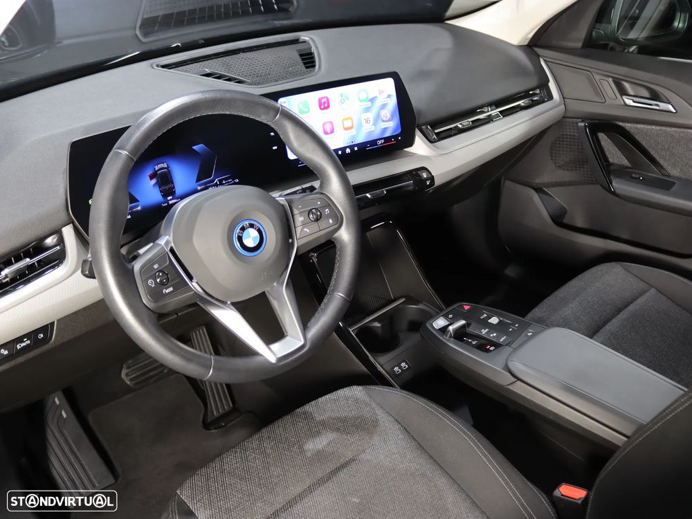 BMW X1 xDrive25e - 10