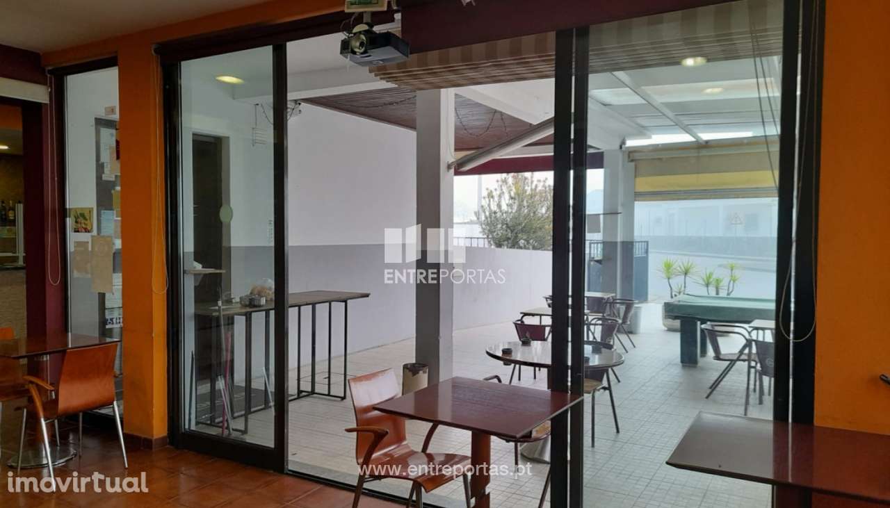 Venda de Café, Santa Marta de Portuzelo, Viana do Castelo - Grande imagem: 5/11