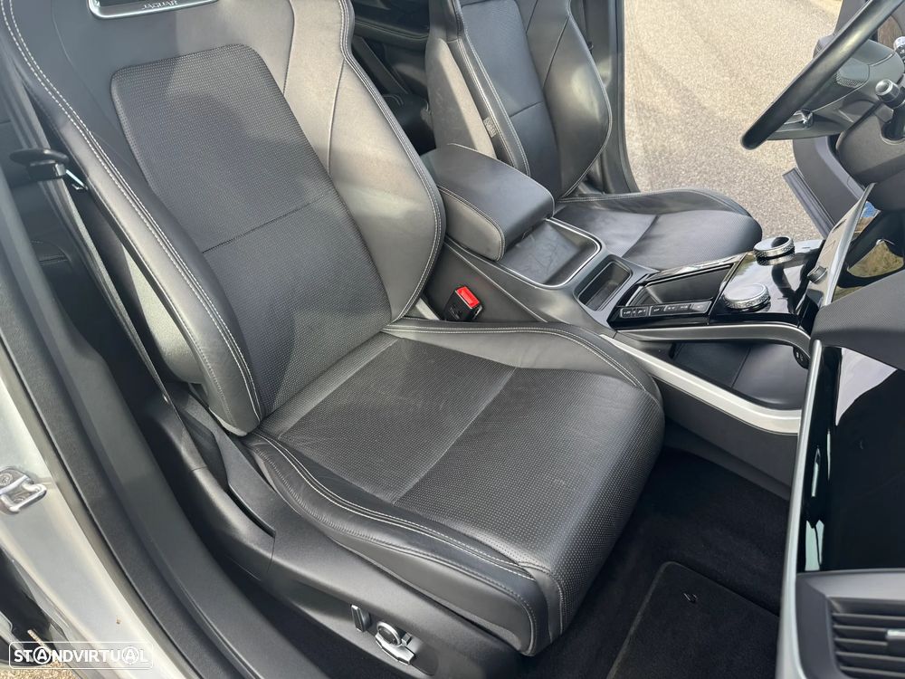 Jaguar I-Pace EV400 AWD R-DYNAMIC HSE - 33