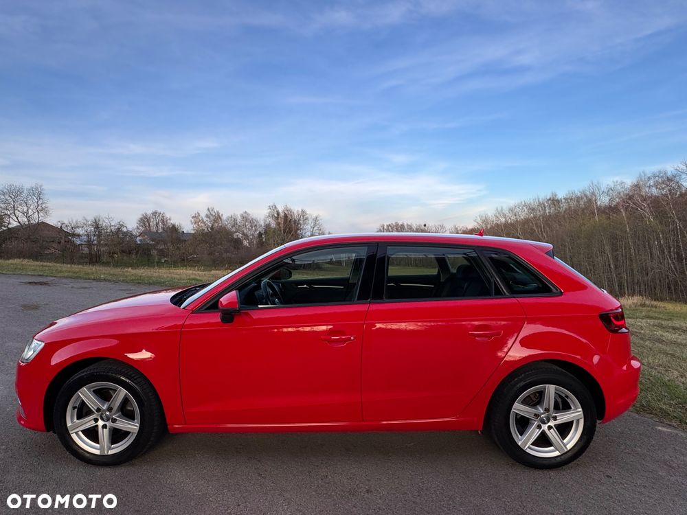 Audi A3 Sportback - 33
