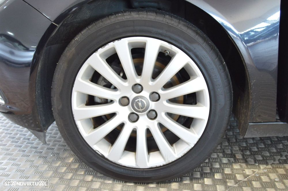 Opel Insignia Sports Tourer 2.0 CDTi Cosmo - 18