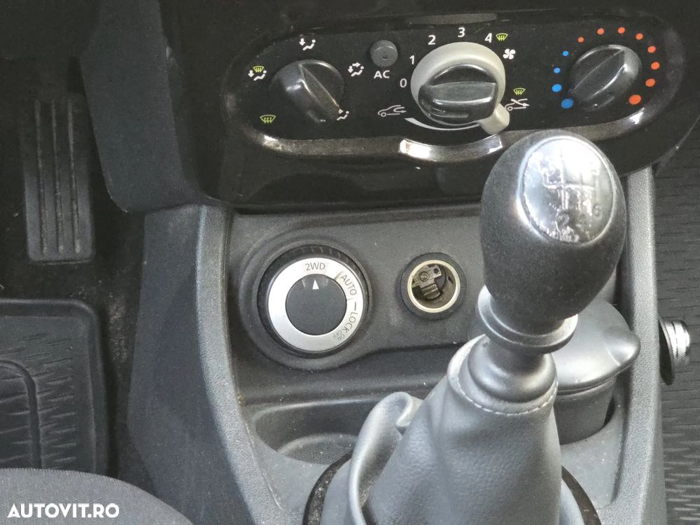 Dacia Duster SCe 115 4x4 Prestige - 8