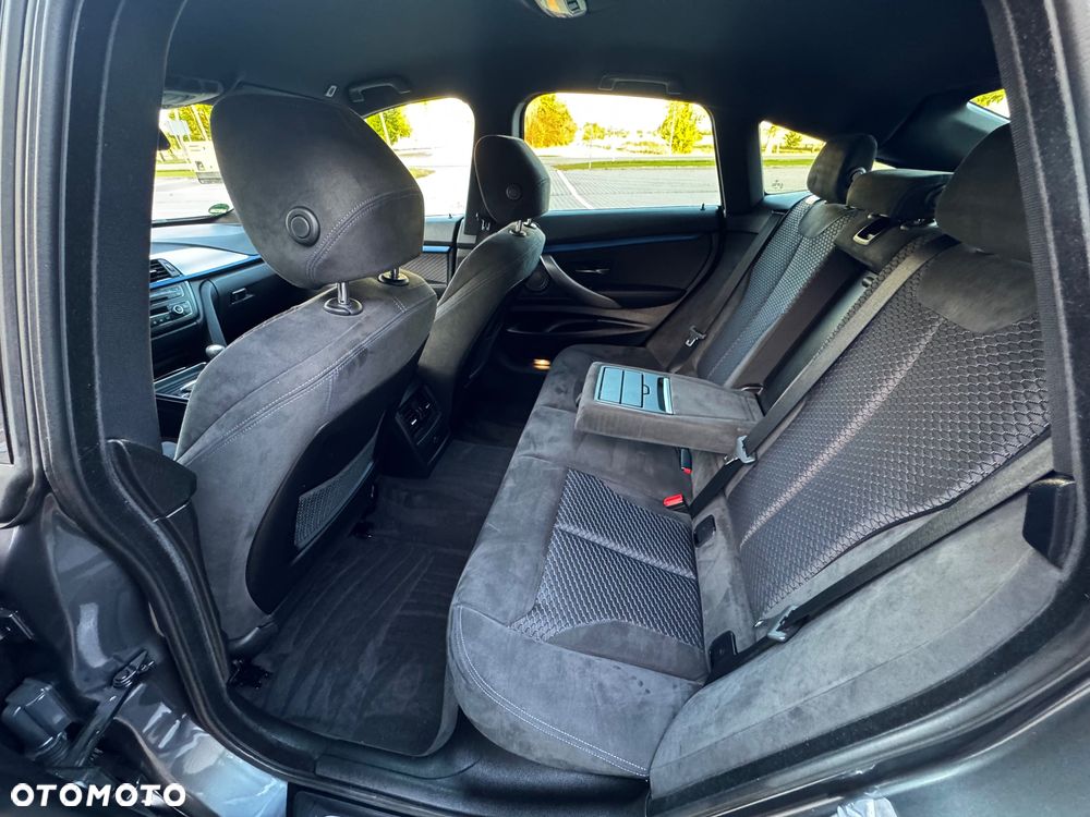 BMW 3GT 325d M Sport - 31
