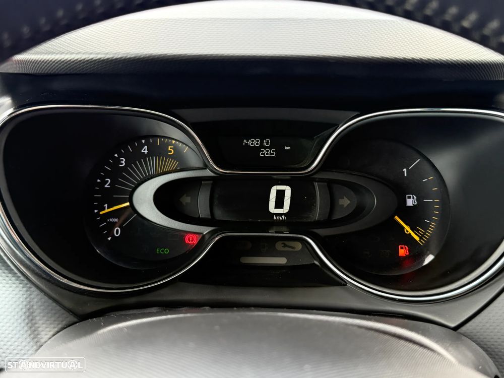 Renault Captur 1.5 dCi Exclusive - 27