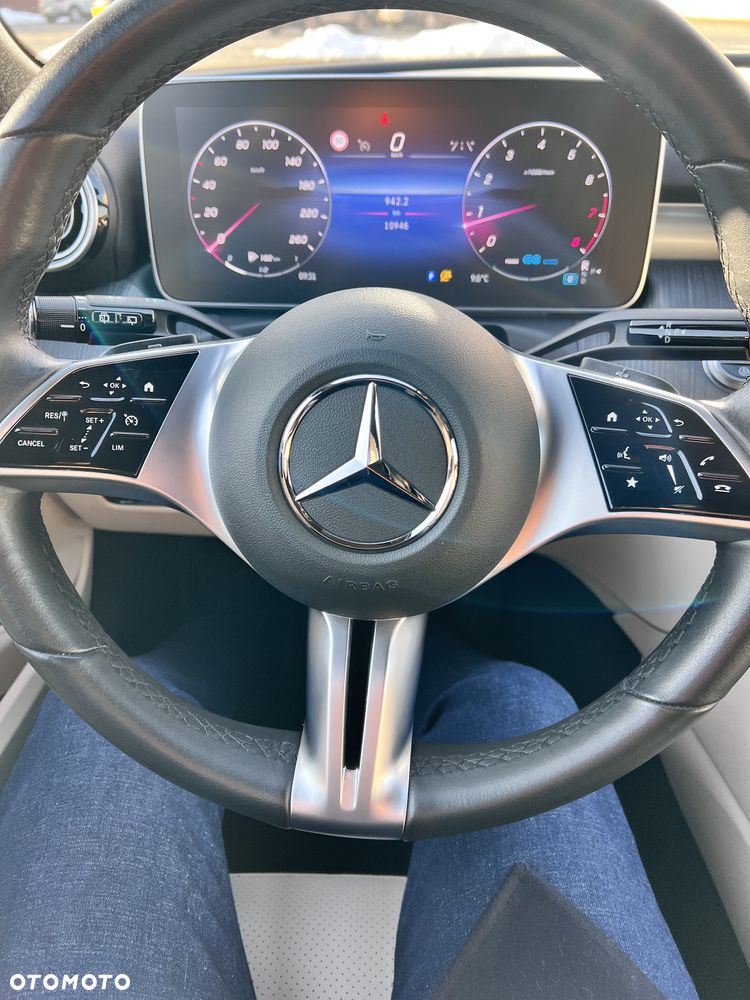 Mercedes-Benz Klasa C 200 4Matic 9G-TRONIC - 14