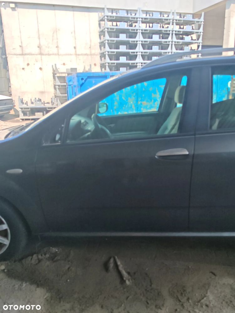 Drzwi P/L przód, tył Fiat Croma II - 3