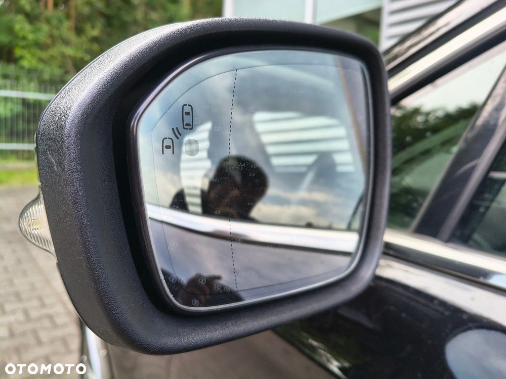 Ford Mondeo 2.0 EcoBlue Vignale - 27