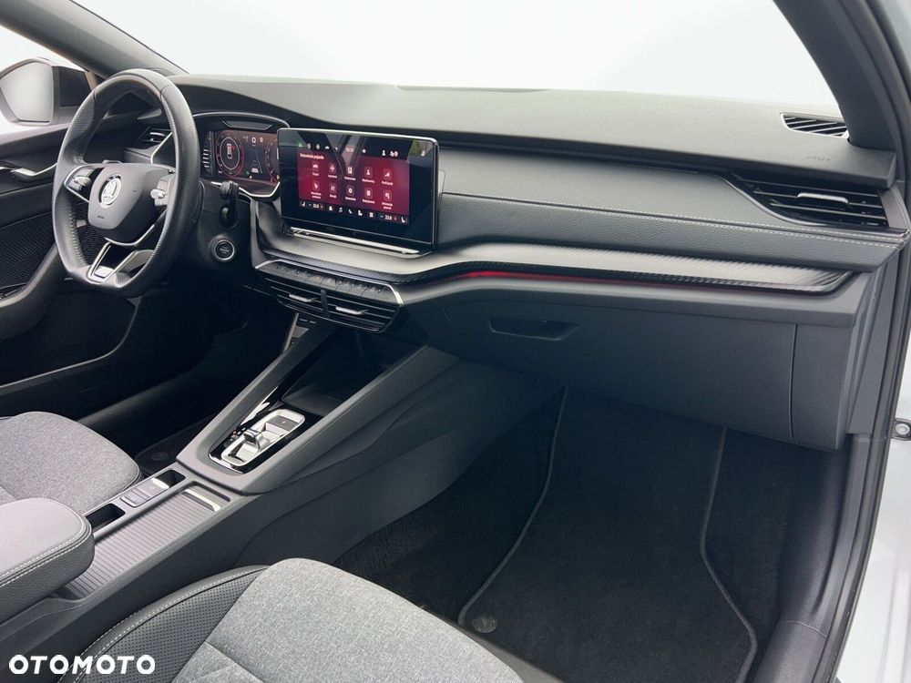 Skoda Octavia 1.5 TSI mHEV Sportline DSG - 17