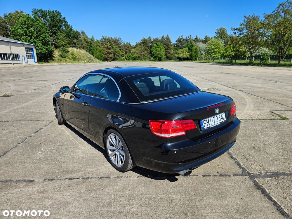 BMW Seria 3 320i - 21