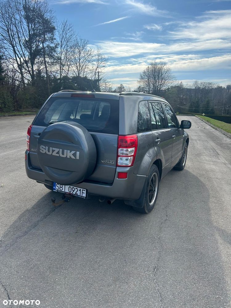 Suzuki Grand Vitara 2.0 Comfort - 3