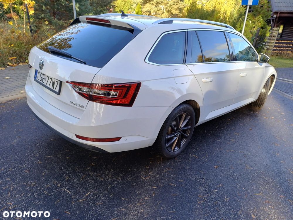 Skoda Superb 1.6 TDI Style - 3