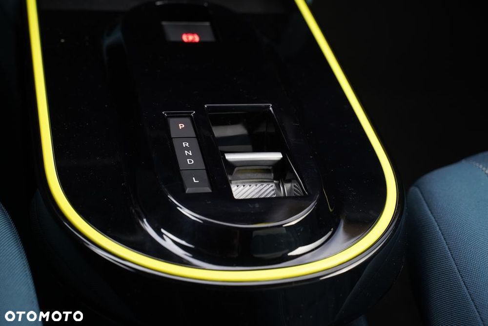 Fiat Grande Panda 1.2 mHEV La Prima eDCT - 23