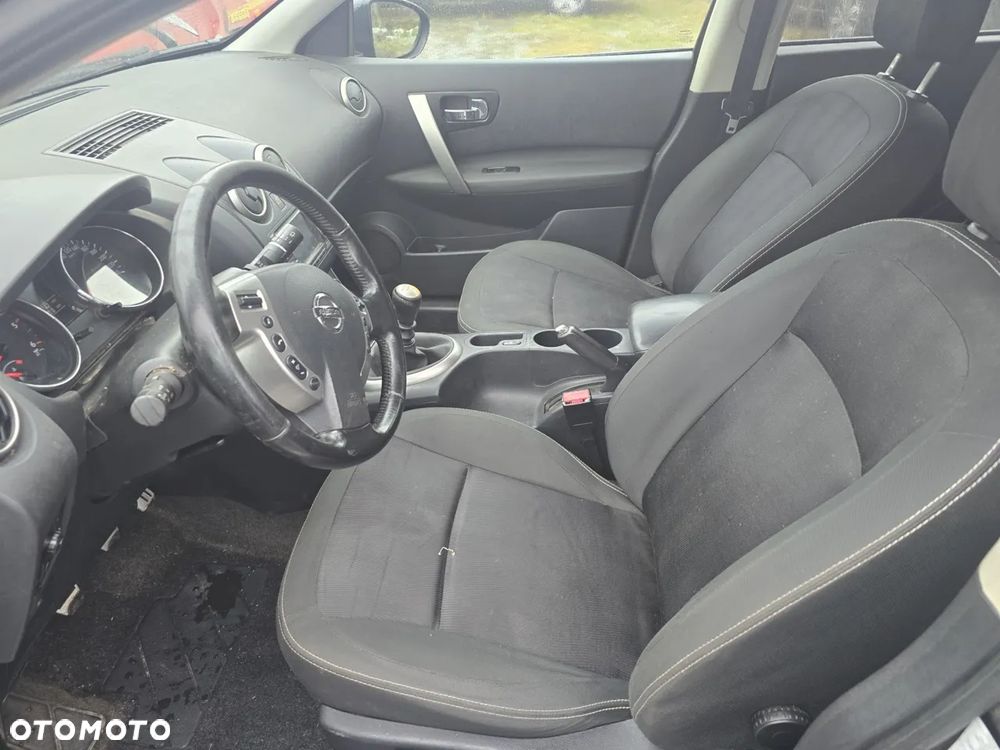Nissan Qashqai 1.5 dCi DPF 360 - 14