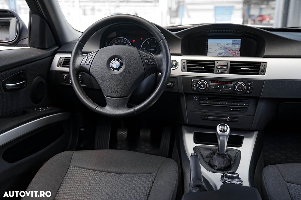 BMW Seria 3 320d - 8