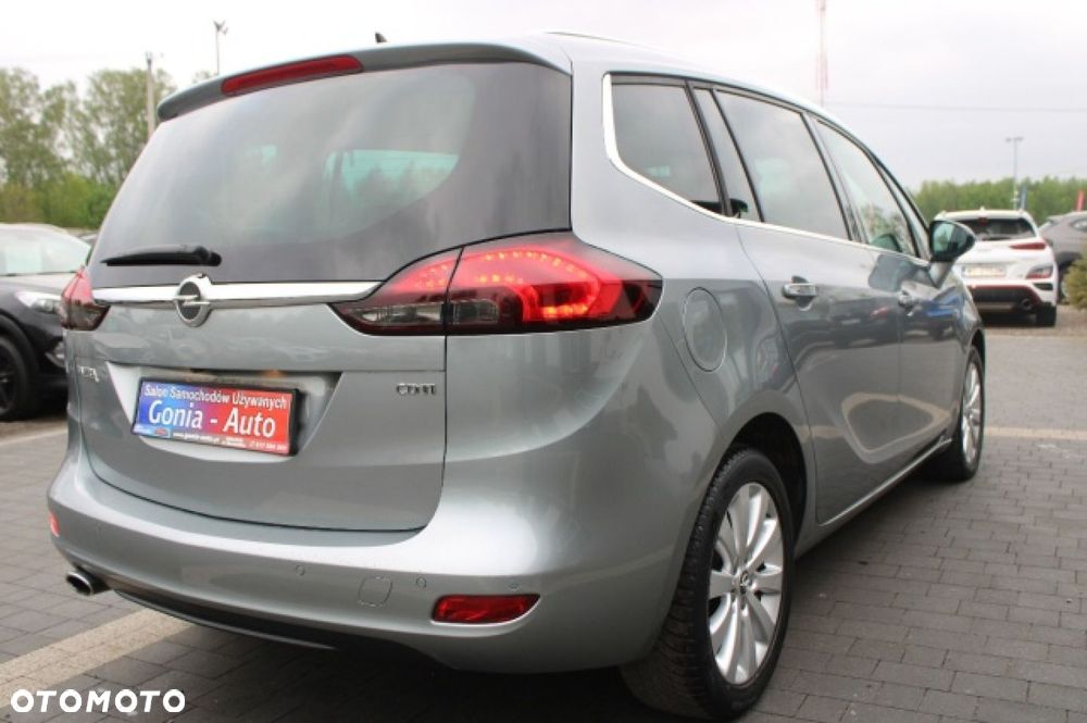 Opel Zafira - 13