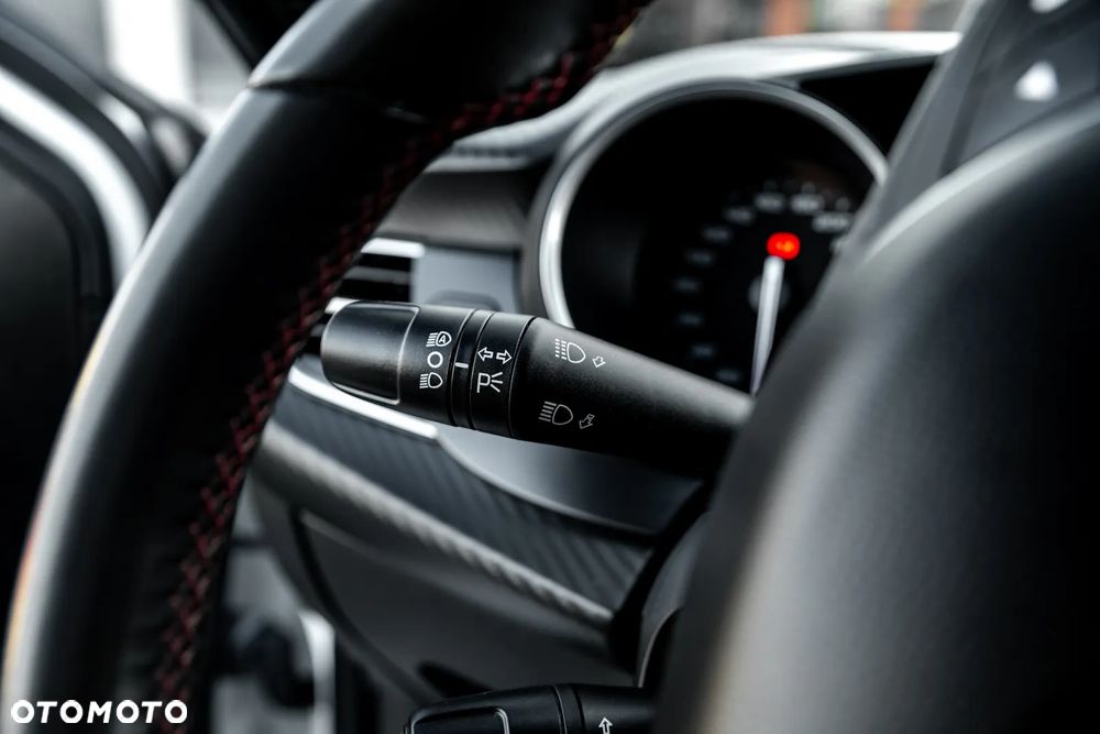 Alfa Romeo Giulietta 1.4 TB 16V Business - 36