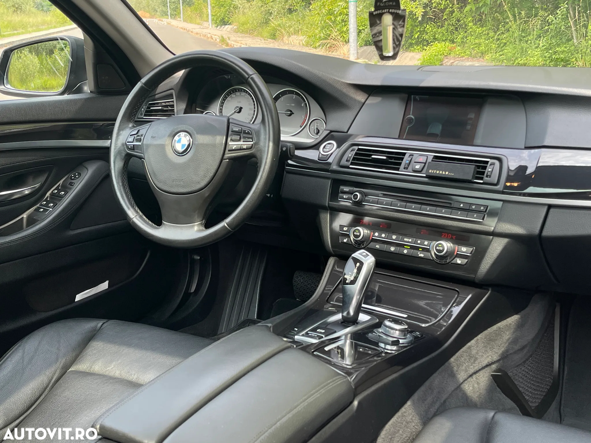 BMW Seria 5 520d Touring Aut. - 9