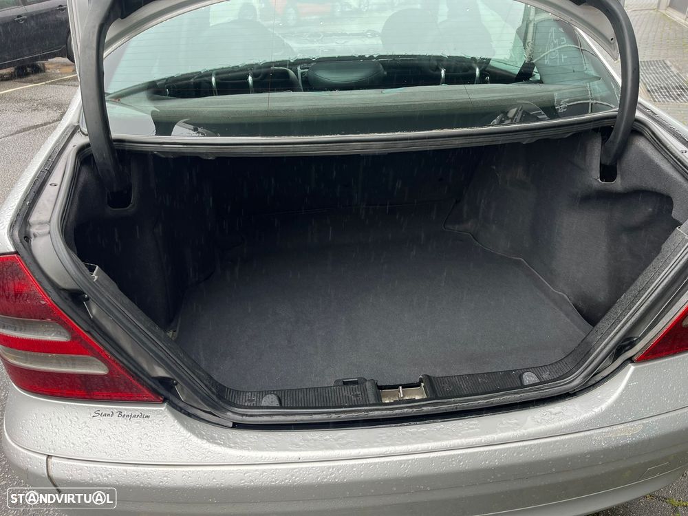 Mercedes-Benz C 200 CDi Avantgarde 122 - 28