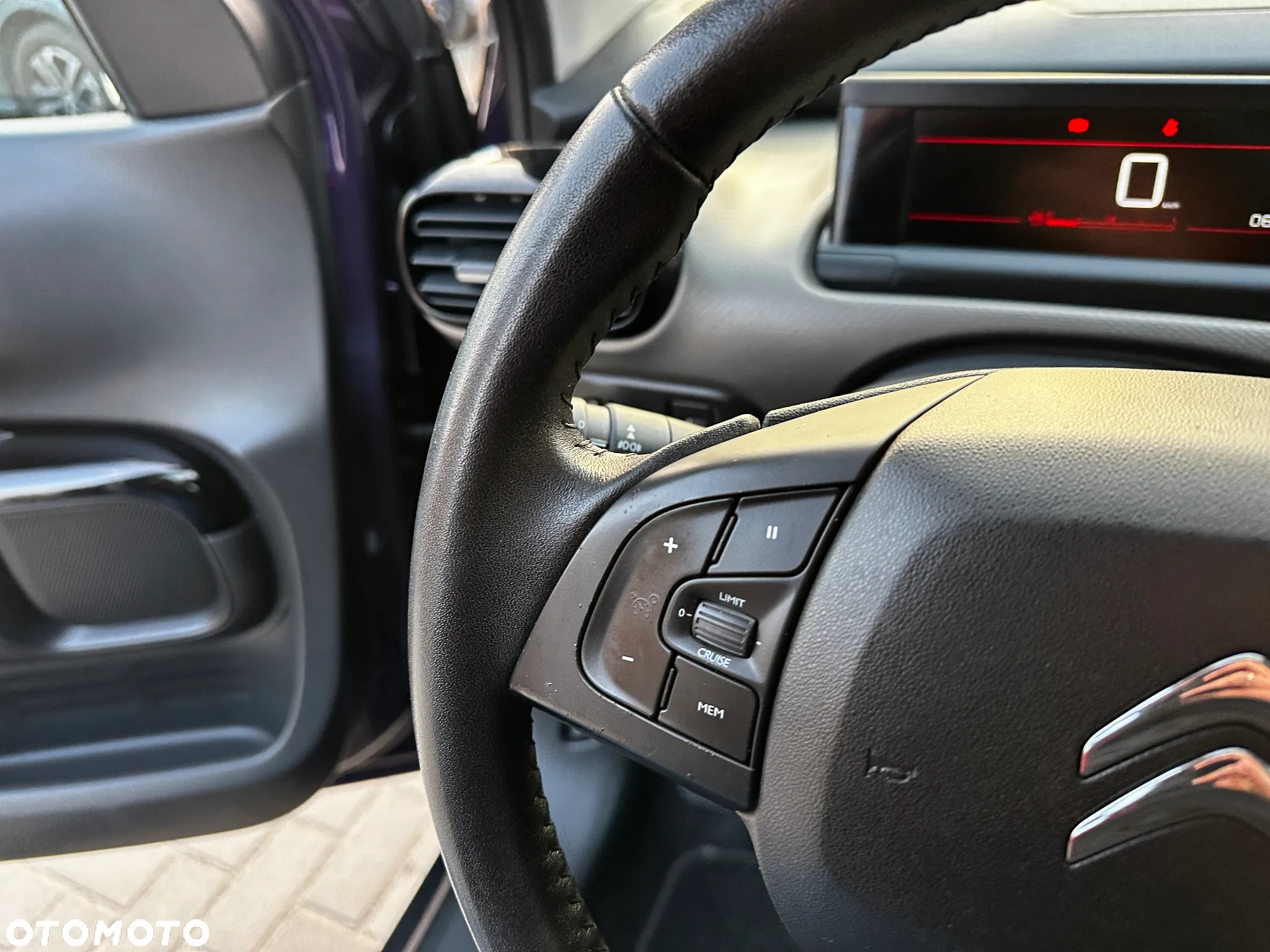 Citroën C4 Cactus - 10