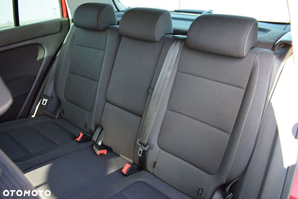 Volkswagen Golf Plus - 19
