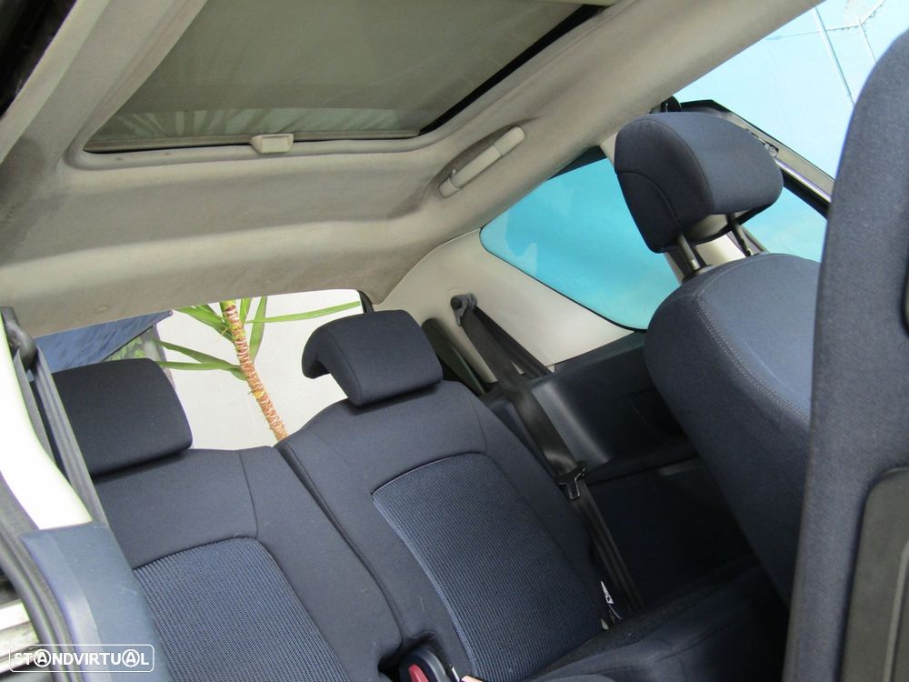 Peugeot 1007 1.4 HDi Sporty - 12