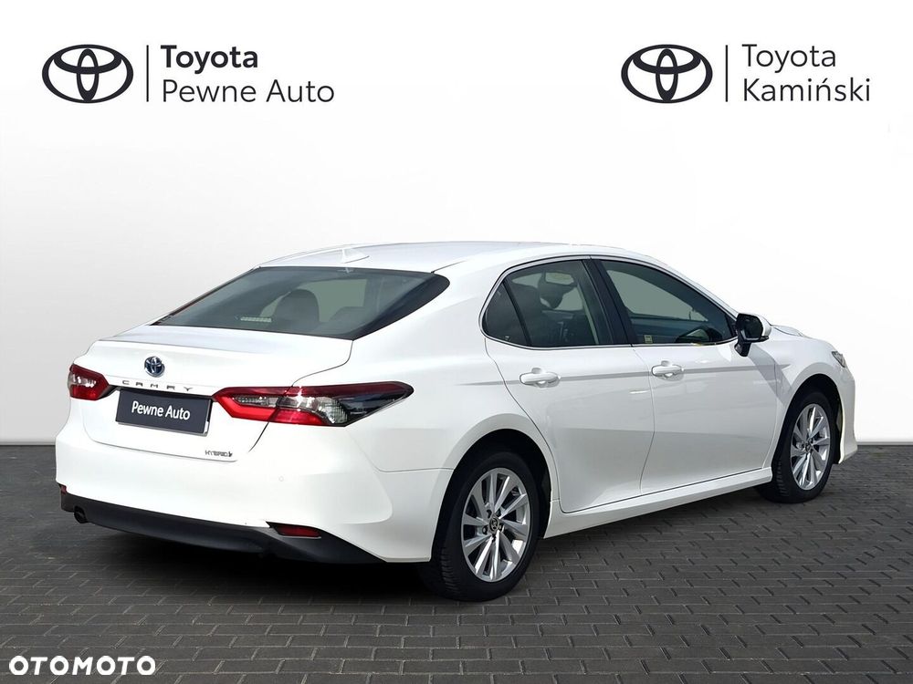 Toyota Camry 2.5 Hybrid Comfort CVT - 5