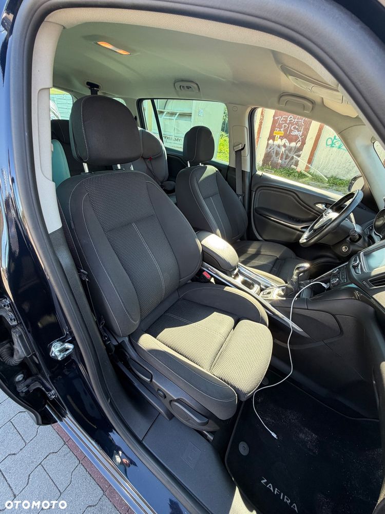 Opel Zafira 2.0 D (CDTI ecoFLEX) Start/Stop Innovation - 13