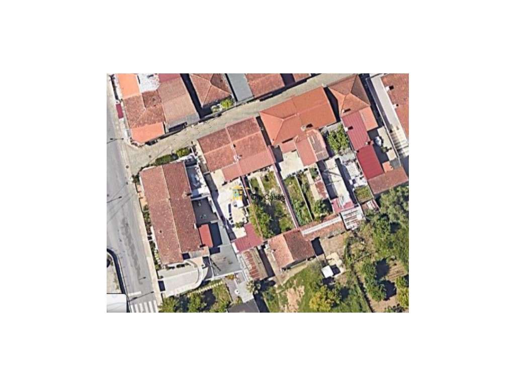 Casa Térrea com Terreno - Grande imagem: 2/2