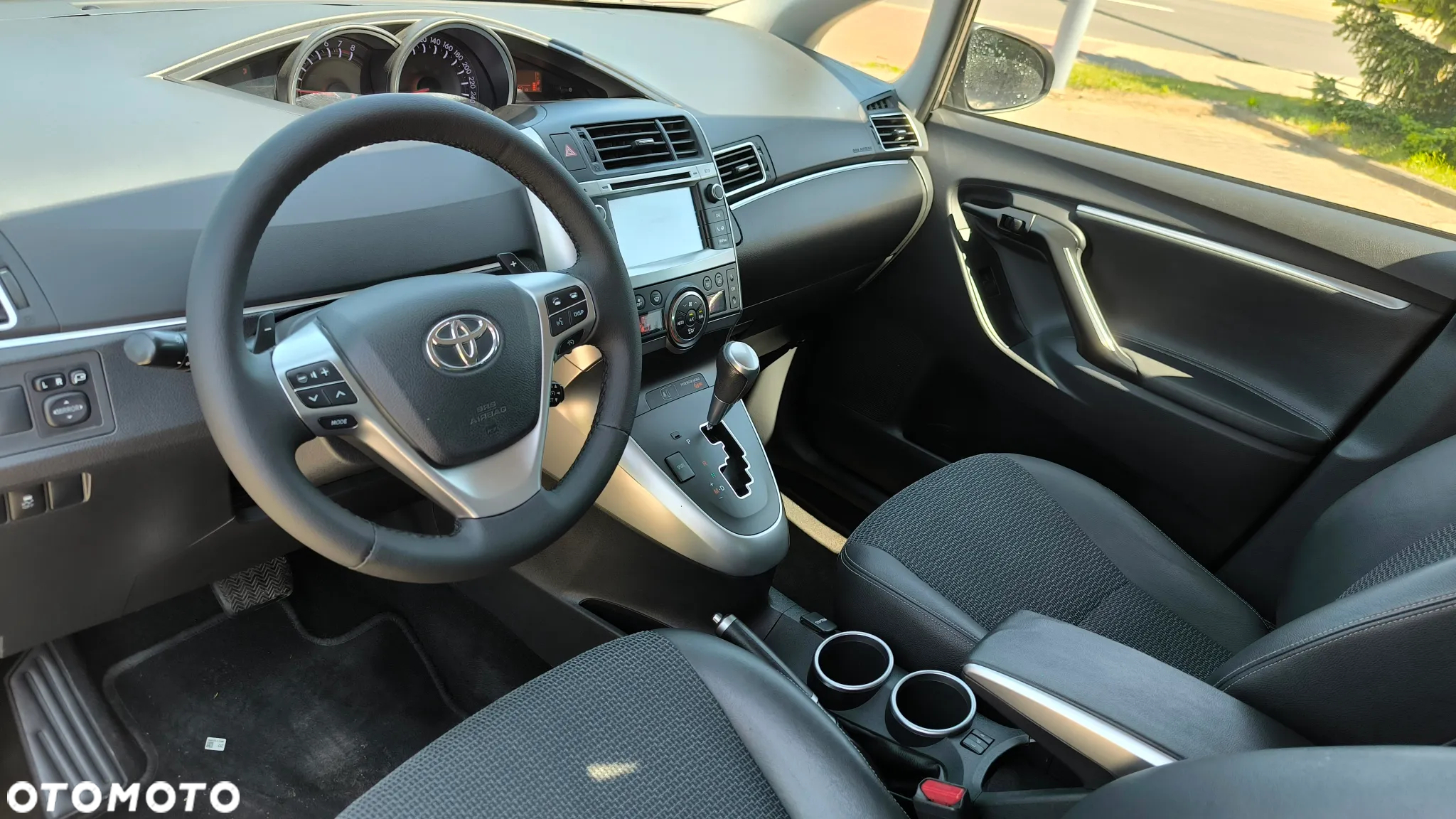 Toyota Verso 1.8 Prestige MS 7os EU6 - 11