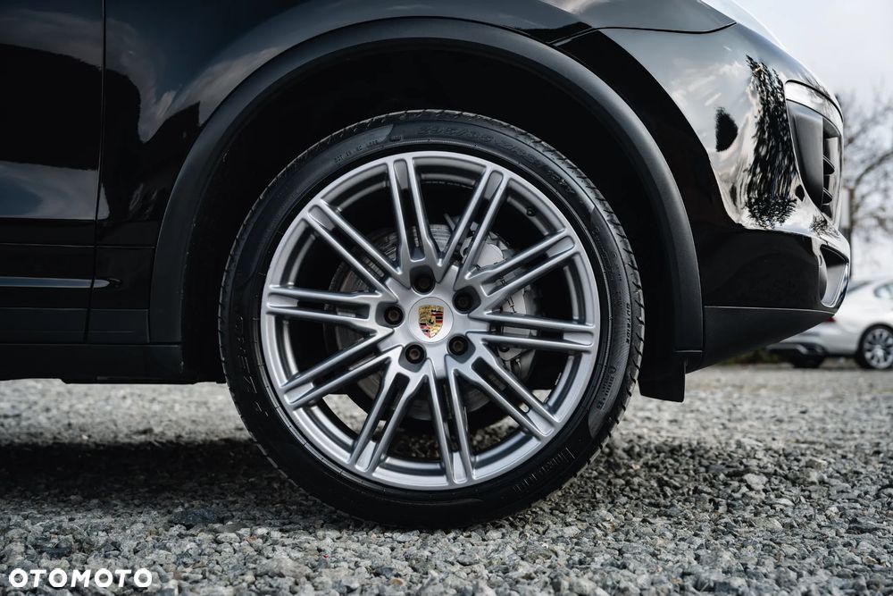 Porsche Cayenne S Diesel - 16