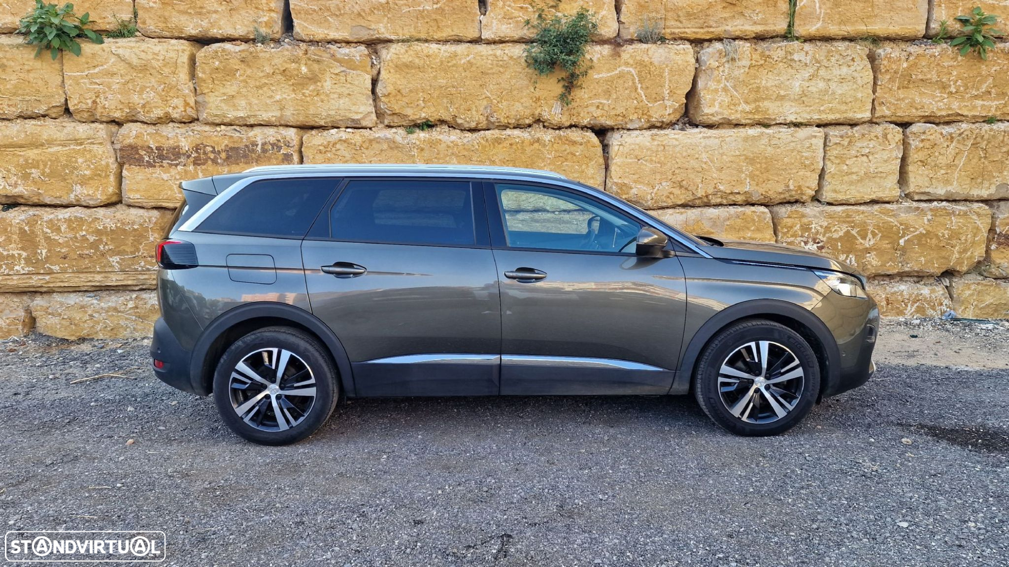Peugeot 5008 1.5 BlueHDi Allure EAT8 - 6