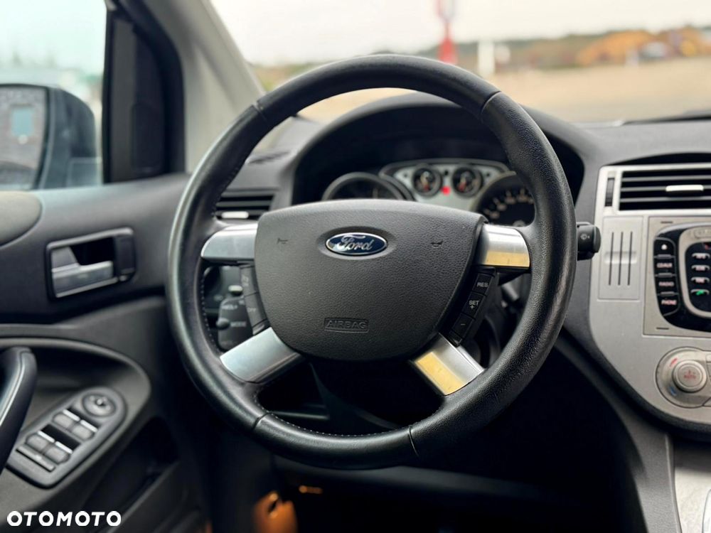 Ford Kuga - 6