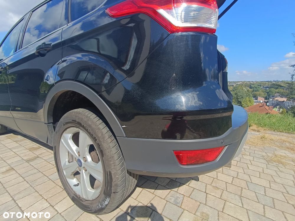 Ford Kuga - 16