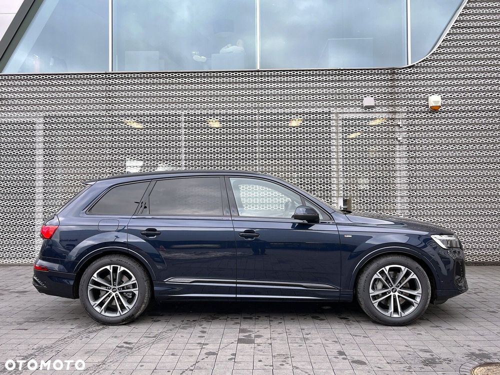 Audi Q7 - 12