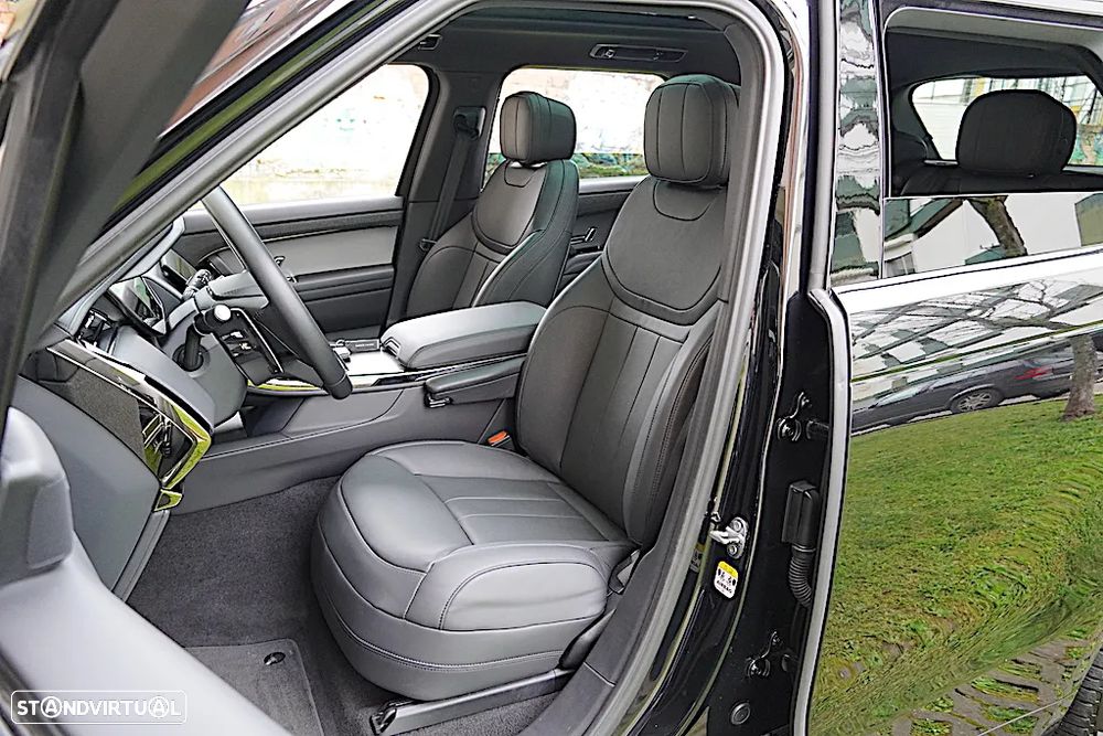 Land Rover Range Rover Sport 3.0 P460e Dynamic SE - 24